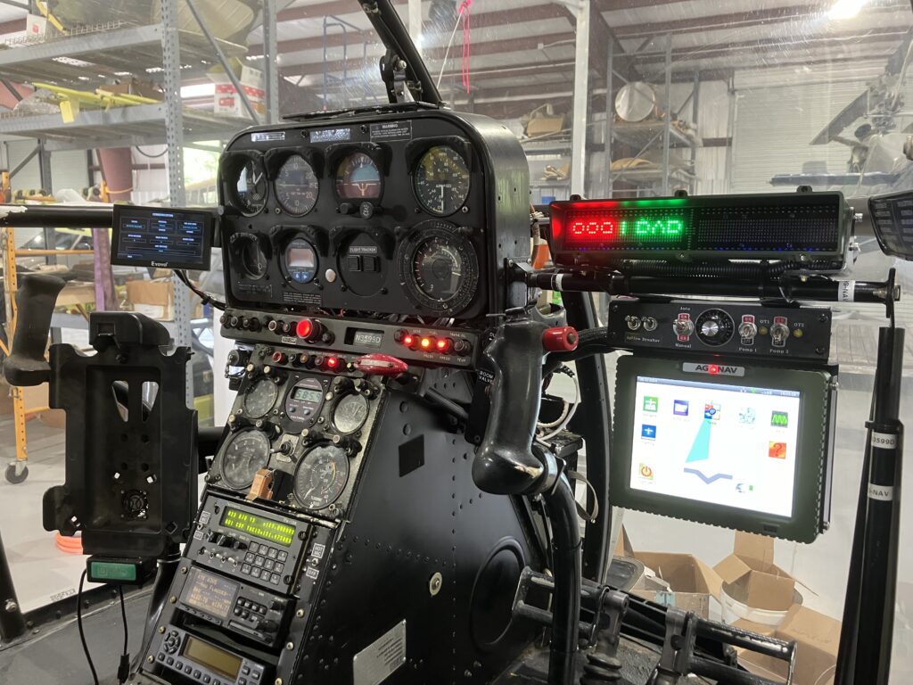 Aérospatiale Lama Spray System Install